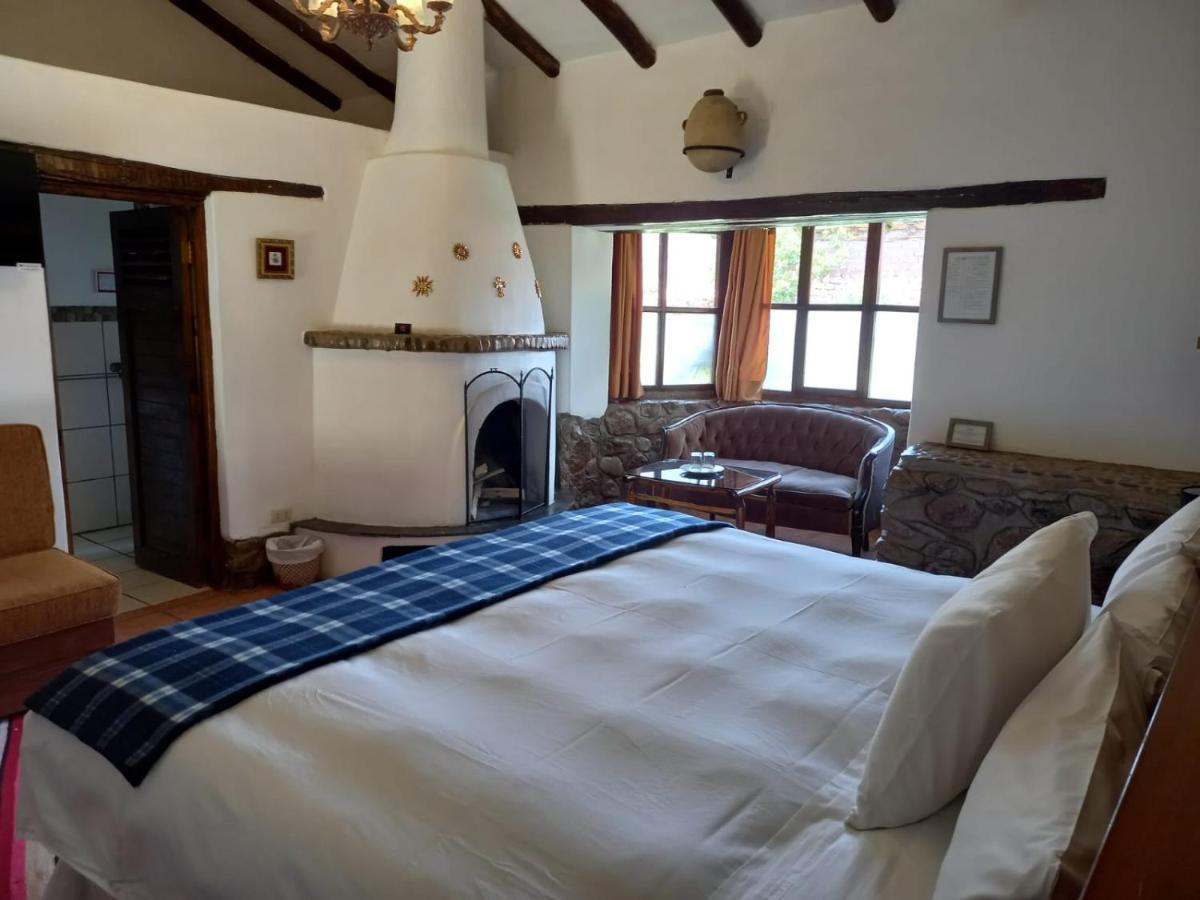 Lizzy Wasi Urubamba Hotel Kültér fotó
