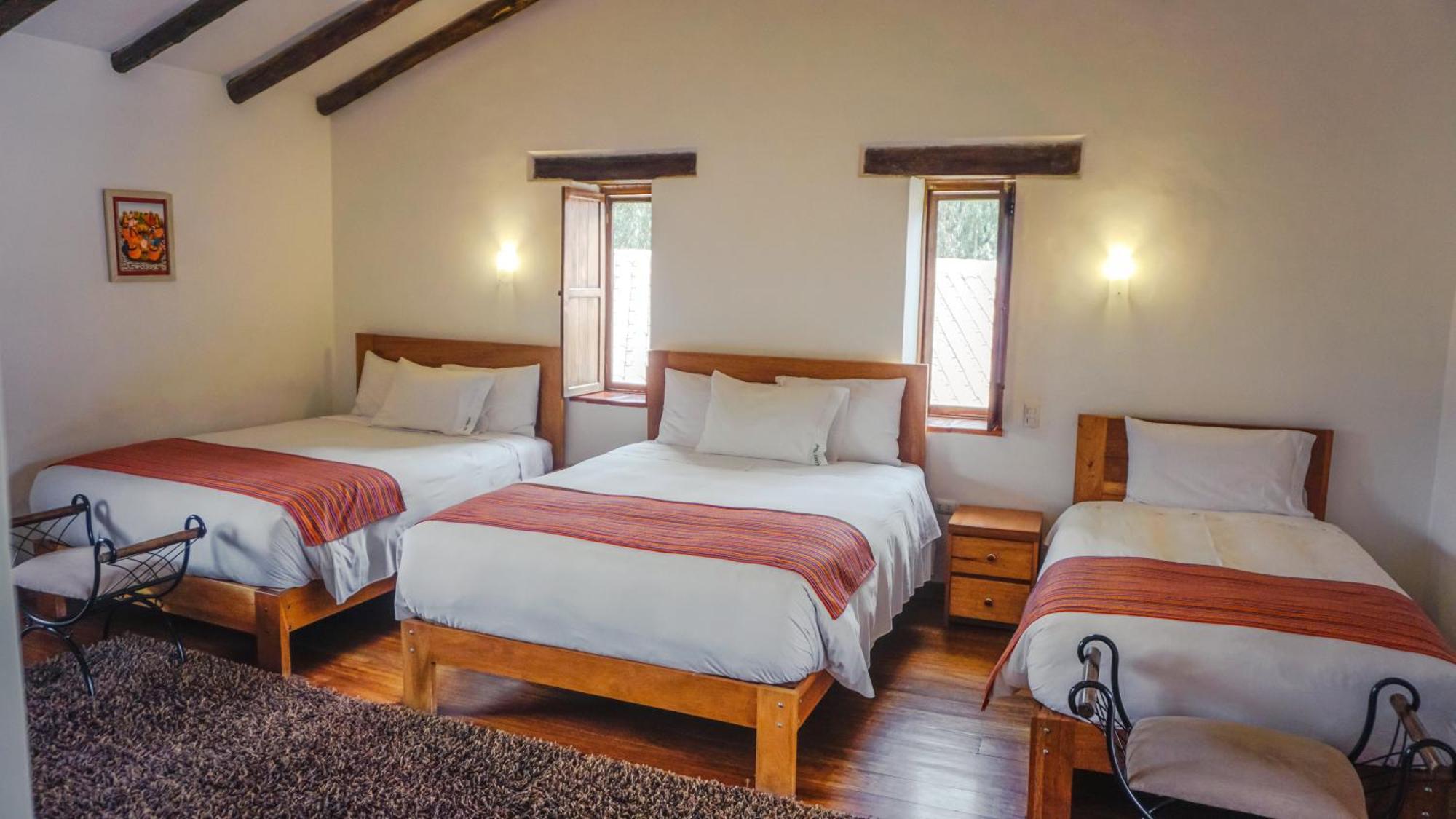 Lizzy Wasi Urubamba Hotel Kültér fotó