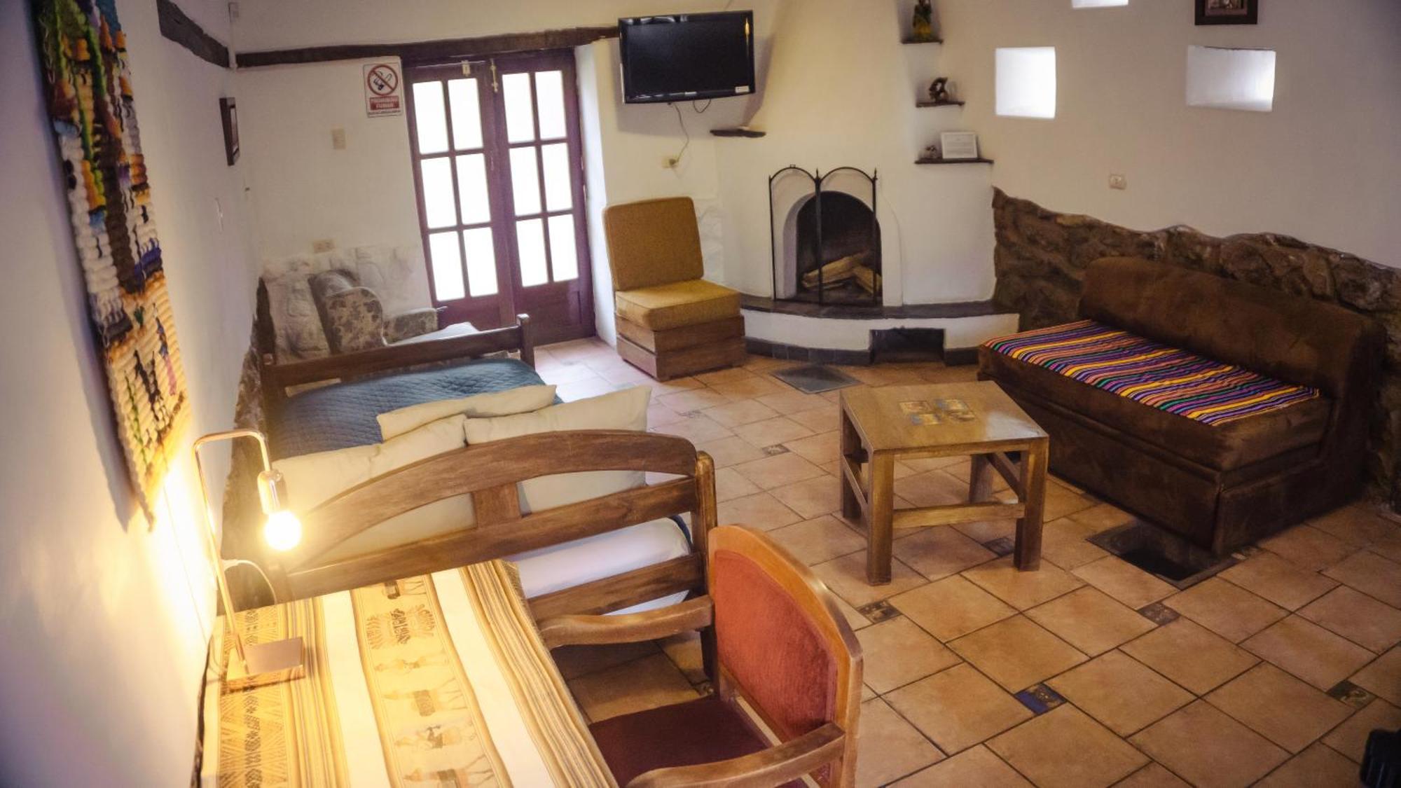 Lizzy Wasi Urubamba Hotel Kültér fotó