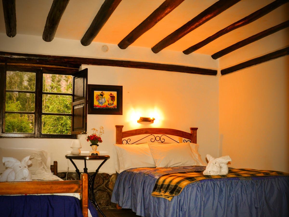 Lizzy Wasi Urubamba Hotel Kültér fotó